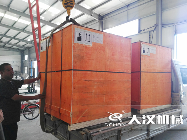 面粉振動(dòng)篩分機(jī) 面粉振動(dòng)篩分機(jī)